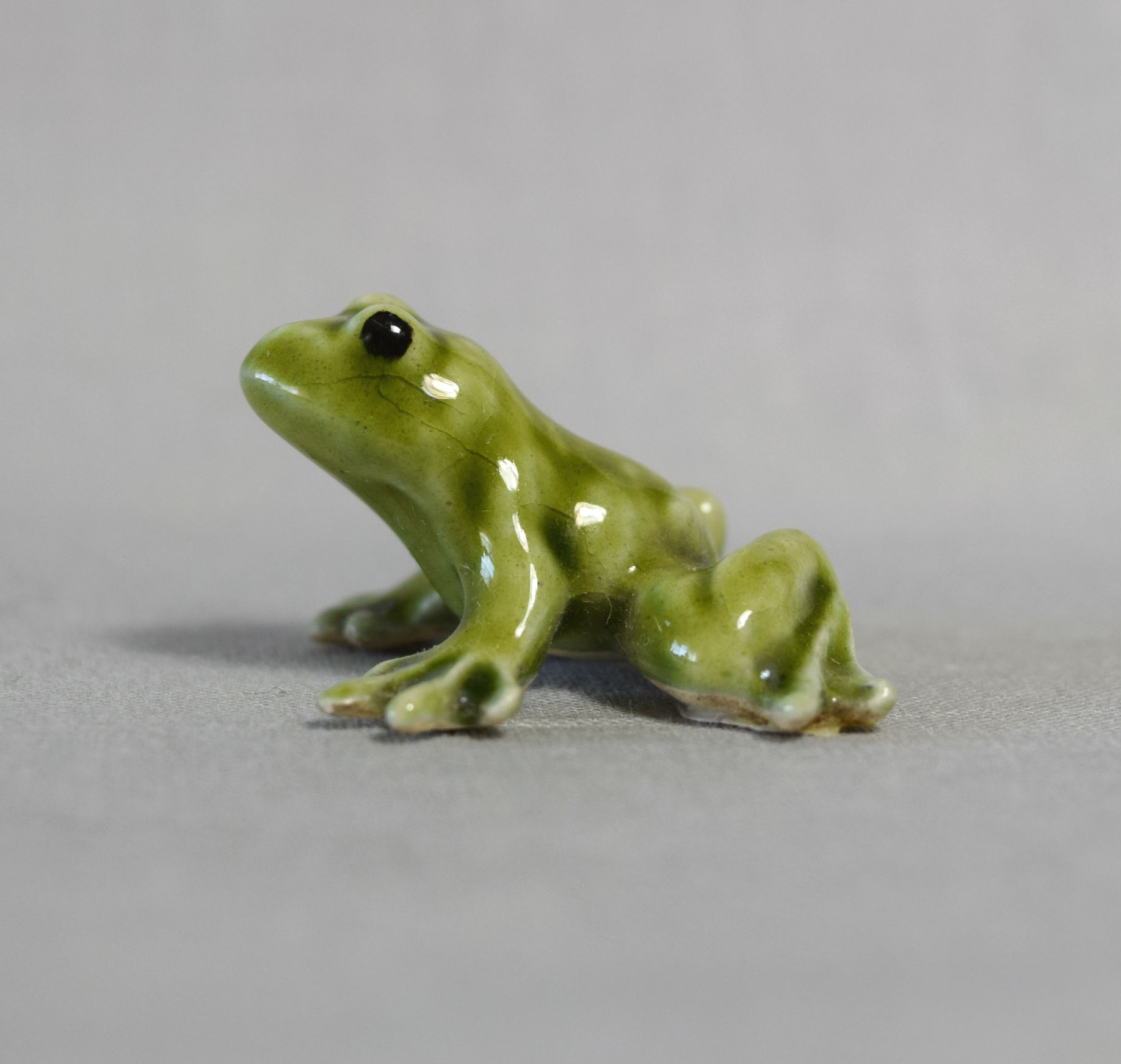 hagen renaker frog